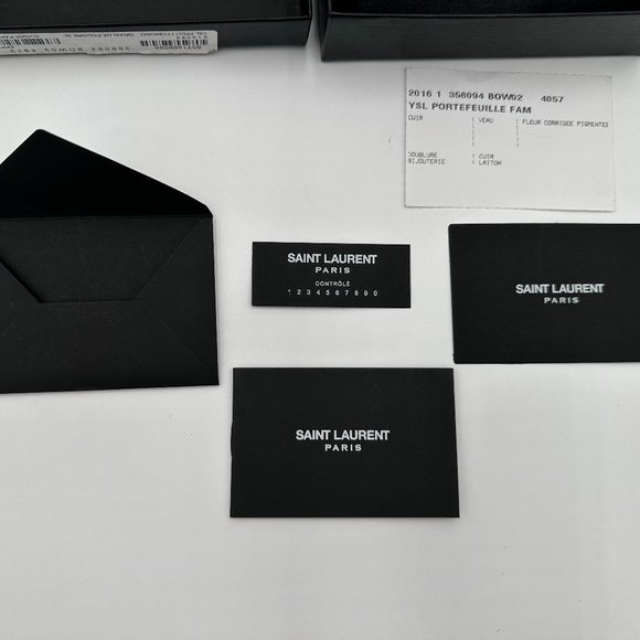 YSL Chevron  'Monogram' Zip Around Quilted Calfskin in Sugar Sand - Picture 11 of 12